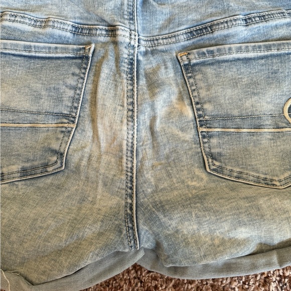 American Eagle Midi Shorts - Picture 6 of 6